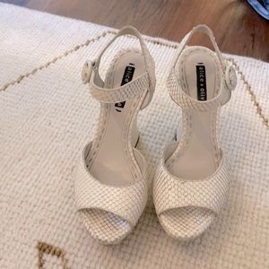 Alice & Olivia - Snakeskin white leather platforms